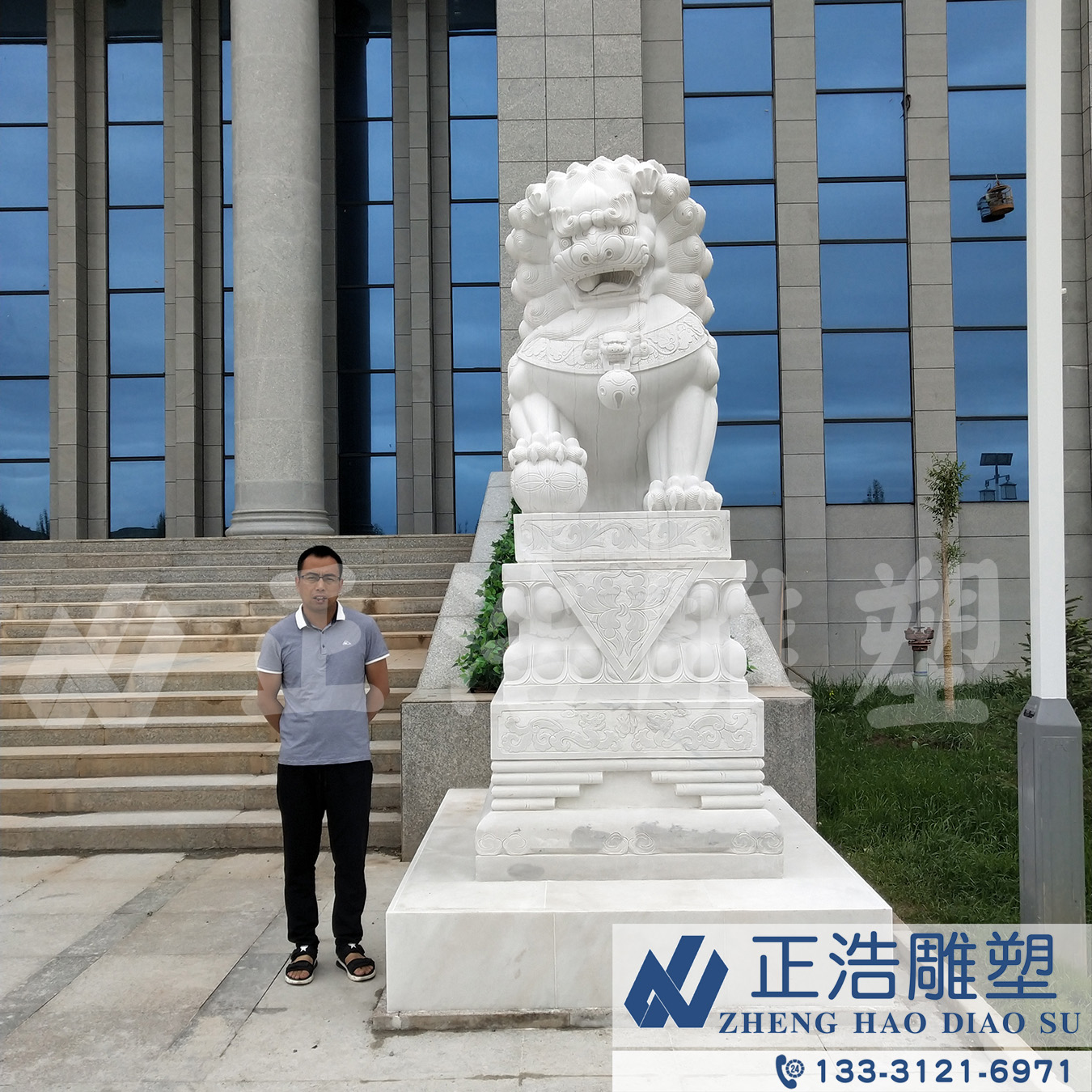 左狮子.jpg